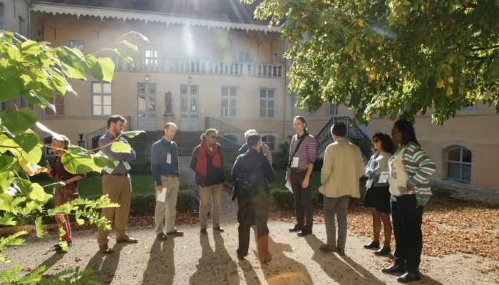 CBD2017-Visite Dole-003 Public et privé engagés : visites de rénovationsperformantes en centre urbain, à Dole (39)